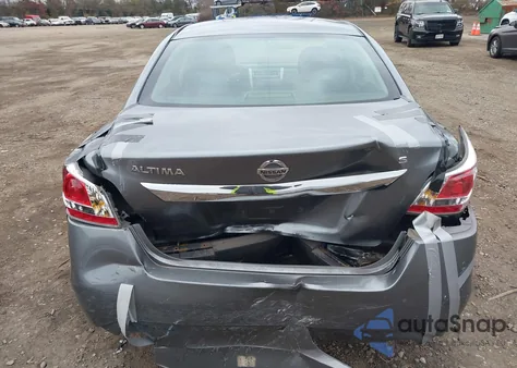 2015 Nissan Altima 2.5 S из США, поврежденный, VIN 1N4AL3AP1FC483794